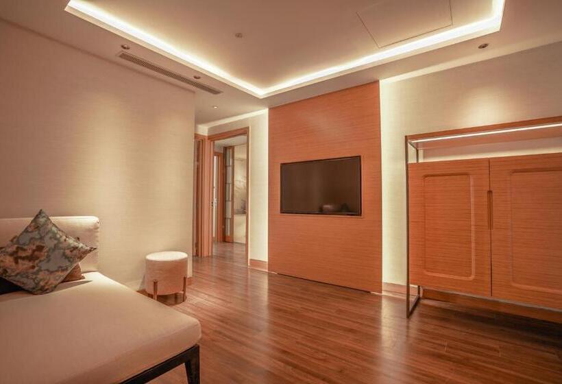 Grand Hyams Hotel   Quy Nhon Beach