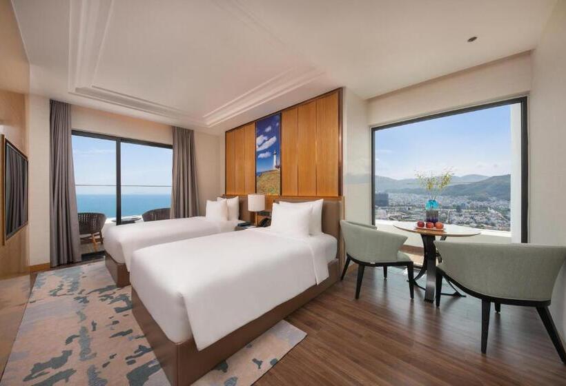 Grand Hyams Hotel   Quy Nhon Beach
