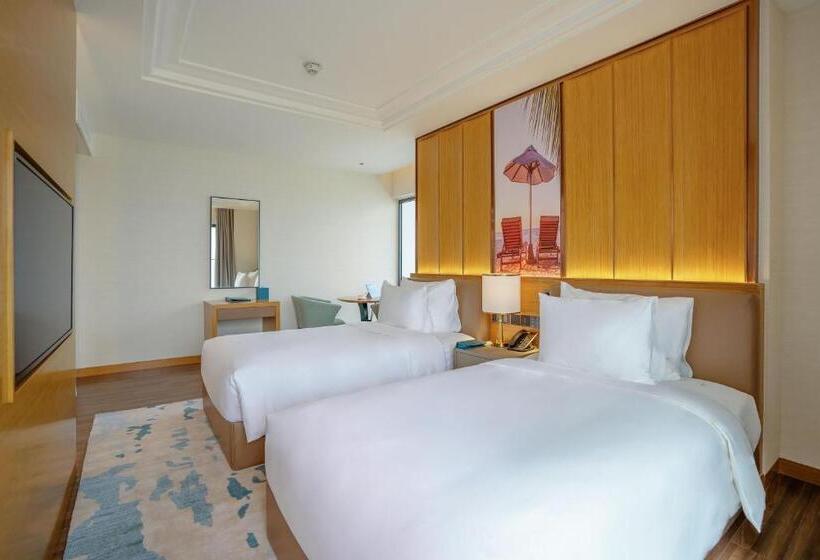 Grand Hyams Hotel   Quy Nhon Beach