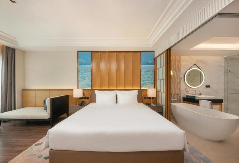 Grand Hyams Hotel   Quy Nhon Beach