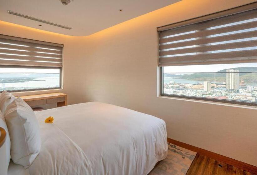 Grand Hyams Hotel   Quy Nhon Beach