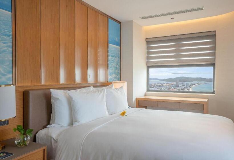 Grand Hyams Hotel   Quy Nhon Beach