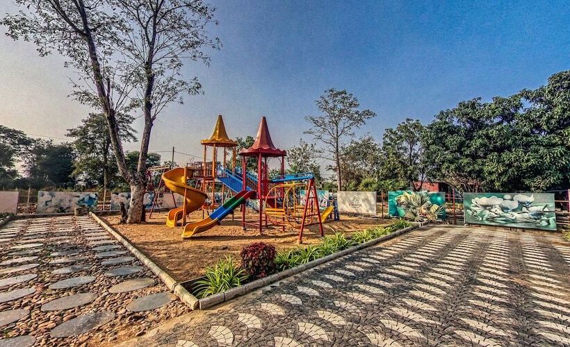 The Aanandam Hotel Resort