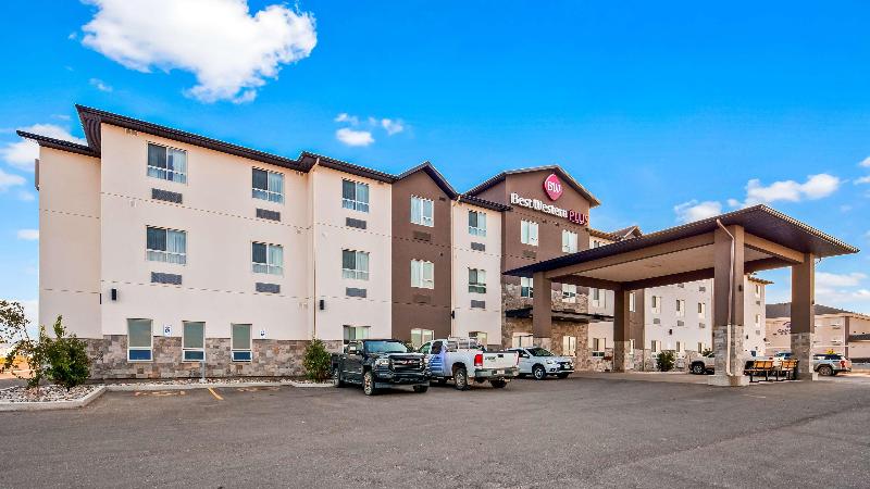 هتل Best Western Plus Moosomin
