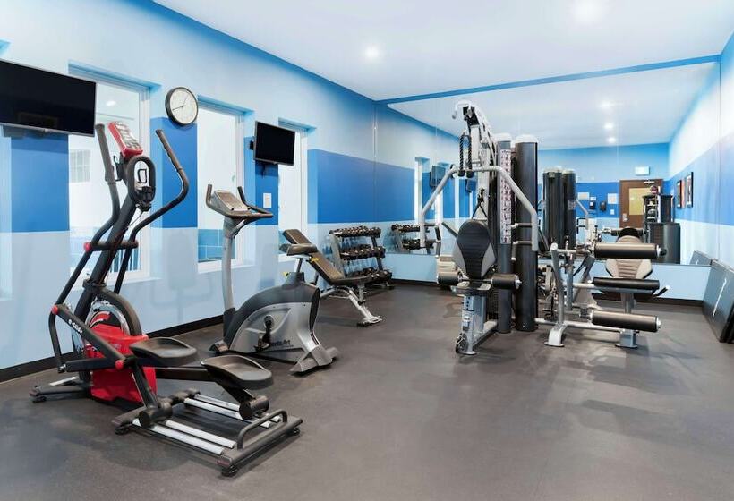 هتل Best Western Plus Moosomin