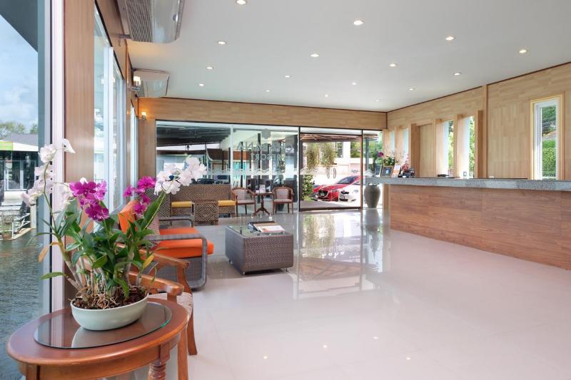 هتل Chabana Resort Bang Tao Beach Phuket  Sha Extra Plus