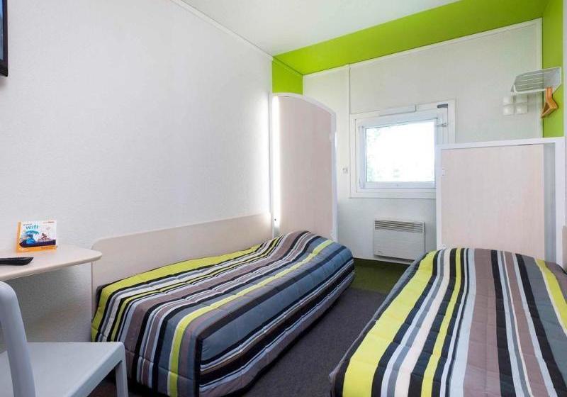 בית מלון כפרי F1 Bourges