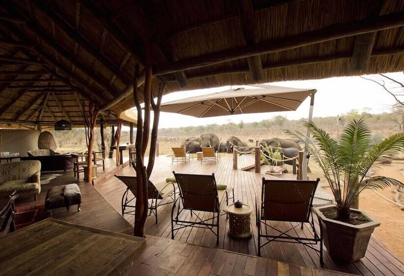 هتل Khulu Lodge