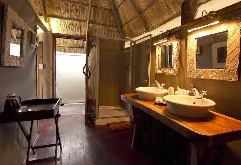 هتل Khulu Lodge