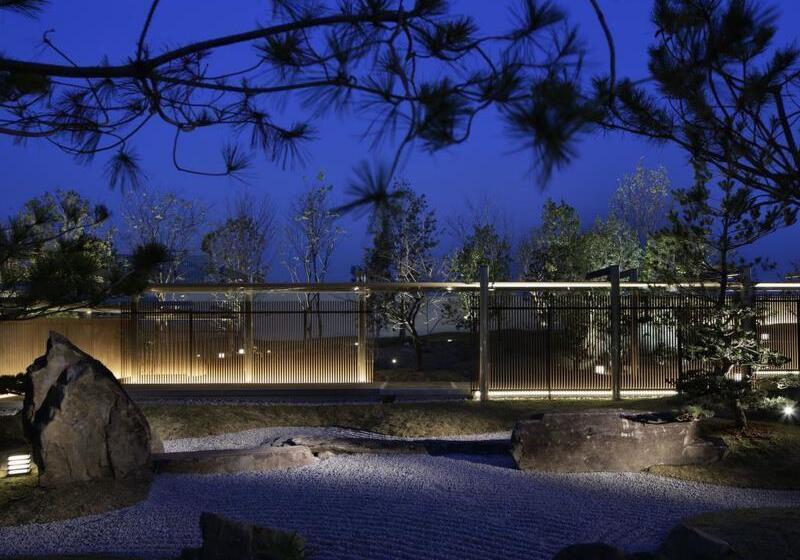 هتل Kobe Minato Onsen Ren