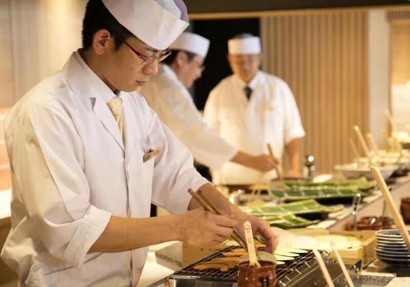 هتل Kobe Minato Onsen Ren