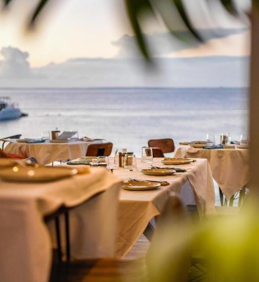 Le Temps Des Cerises Hotel Beach