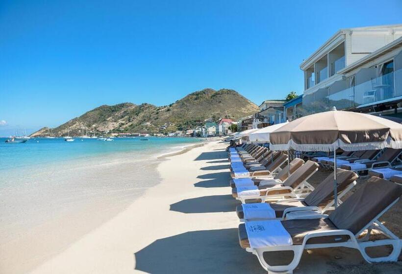 Le Temps Des Cerises Hotel Beach