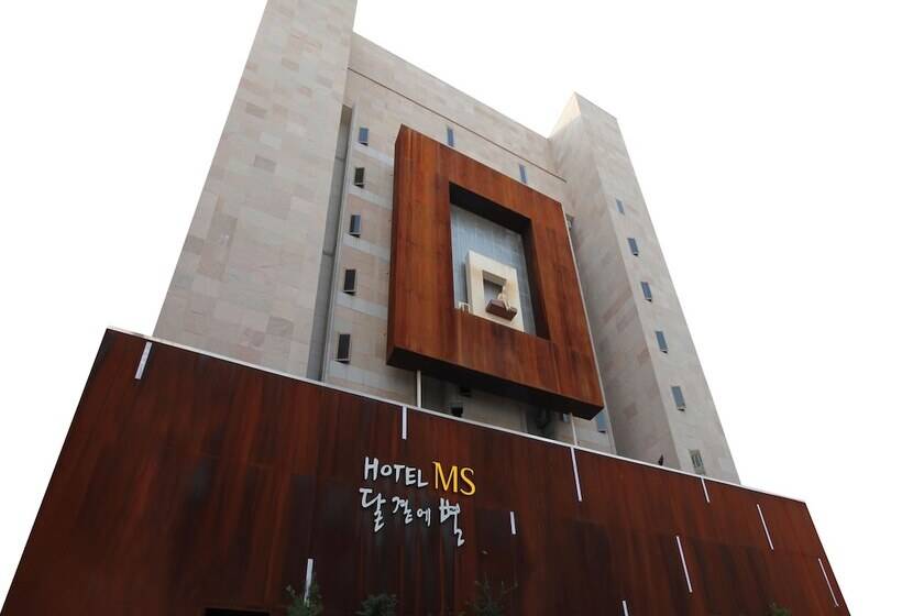 호텔 Ms
