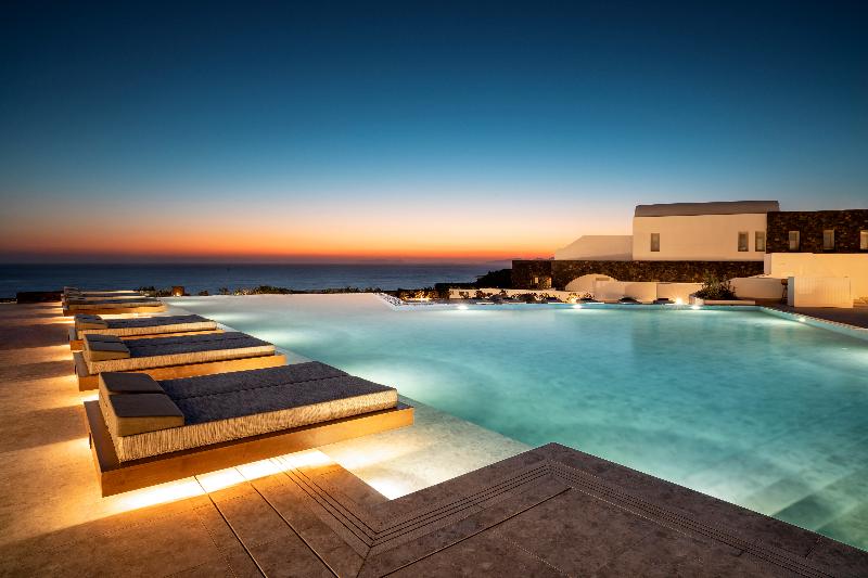 هتل Santo Pure Oia Suites & Villas