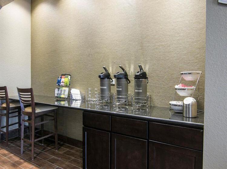هتل Sleep Inn & Suites Fort Dodge