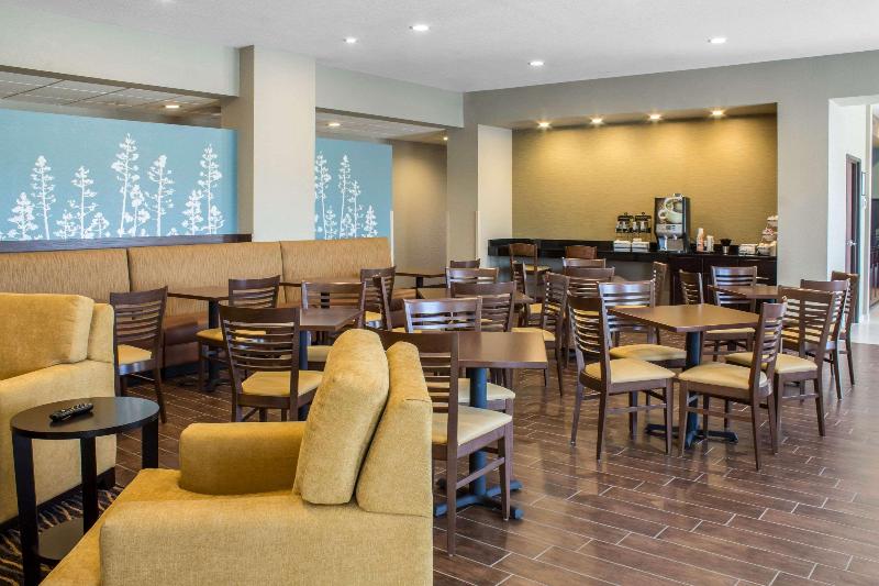 هتل Sleep Inn & Suites Fort Dodge