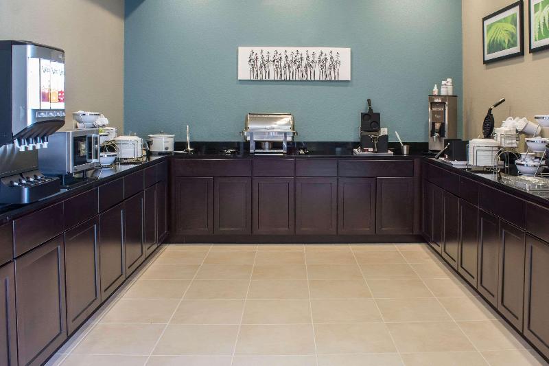 هتل Sleep Inn & Suites Fort Dodge