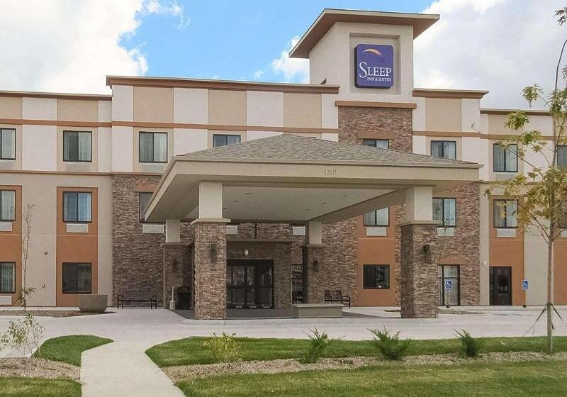 هتل Sleep Inn & Suites Fort Dodge