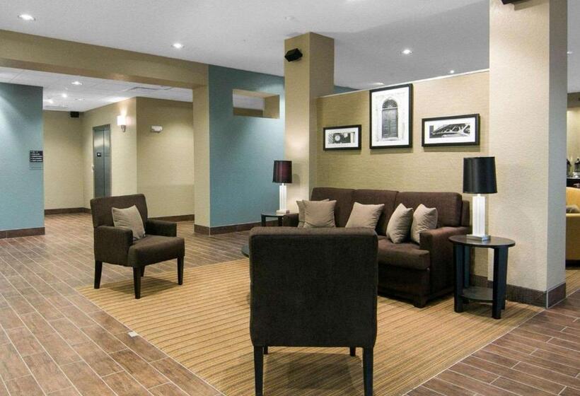 هتل Sleep Inn & Suites Fort Dodge