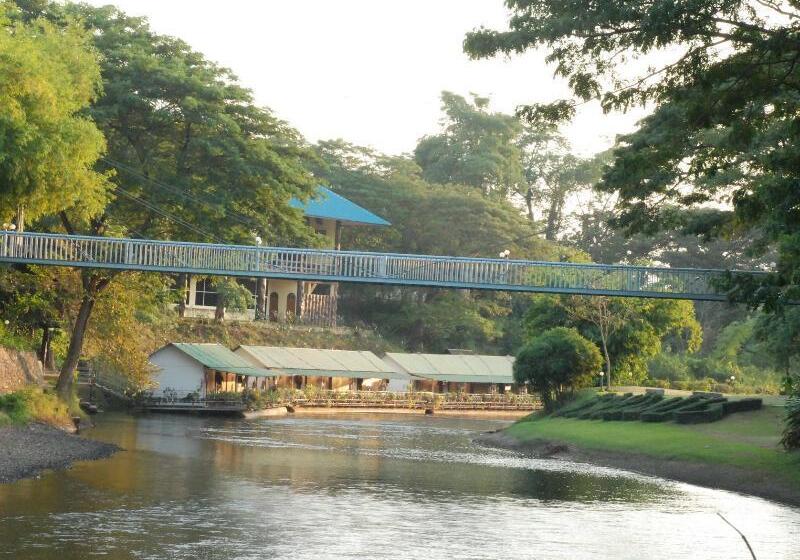 فندق Suanphet Riverview Resort