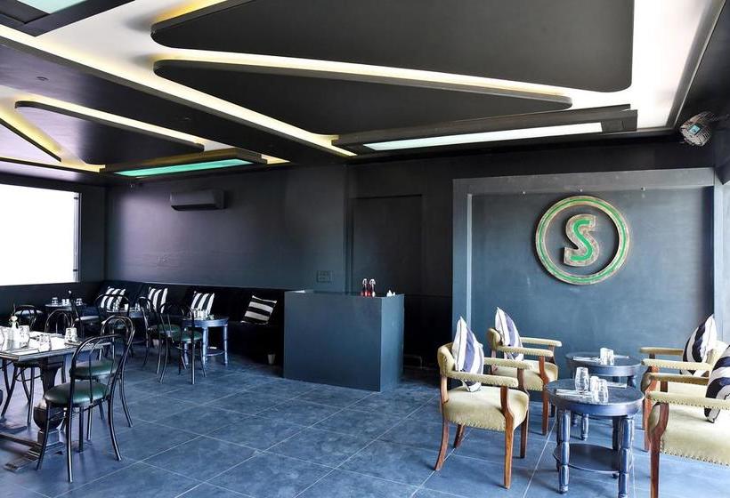 Fotos del hotel Capital O 8307 The Garden View:  6