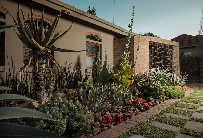پانسیون Klip En Kristal Guesthouse