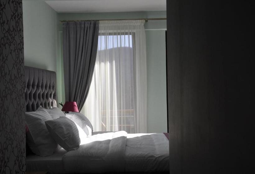 پانسیون Paj Hotelul Retreat & Spa