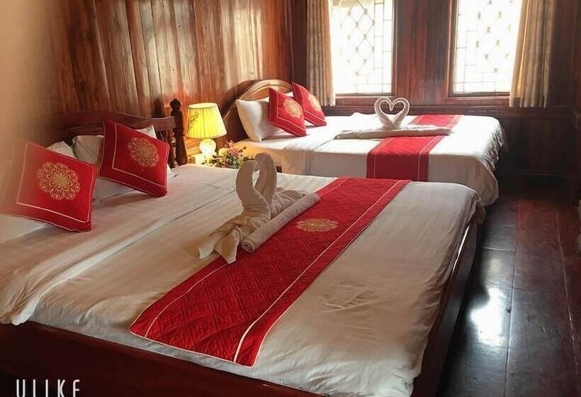 پانسیون Soutikone Place House 2