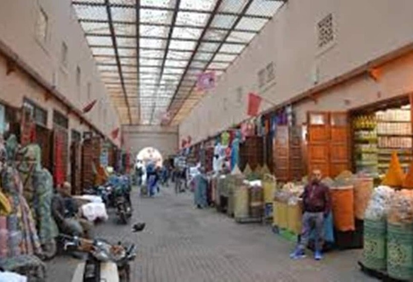 Riad Salam 40