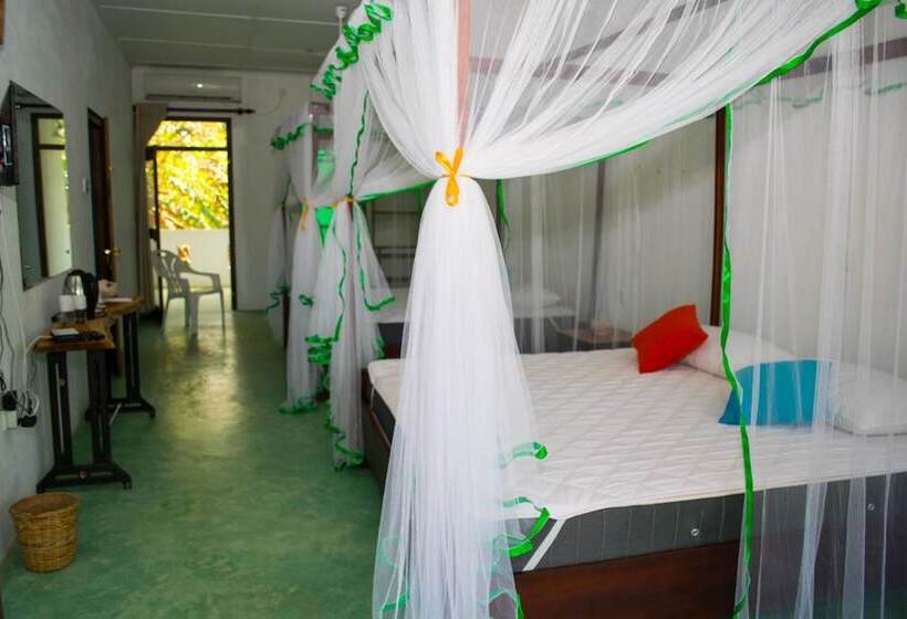 تختخواب و صبحانه Feel Beach Villa