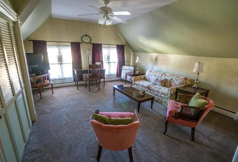 민박 The Wallingford Victorian Inn