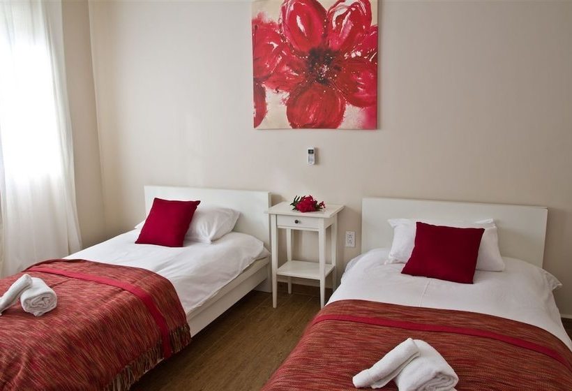 Cbay Deluxe Resort