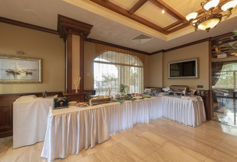 هتل Aqua View Spa Boutique