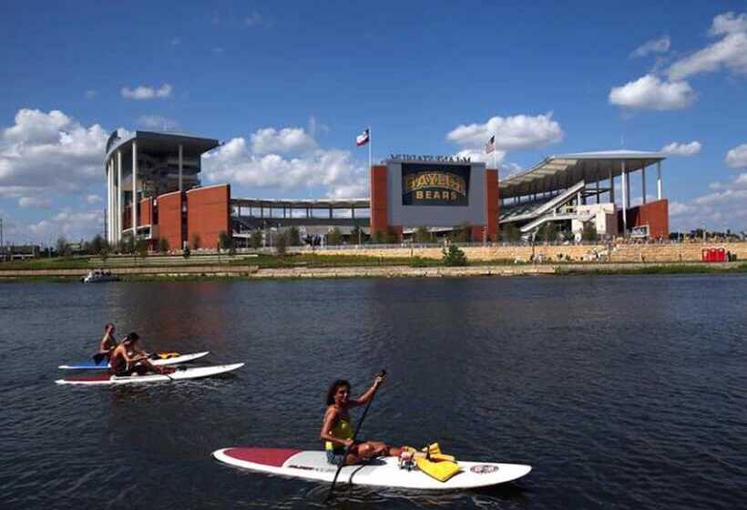 هتل Candlewood Suites Waco, An Ihg