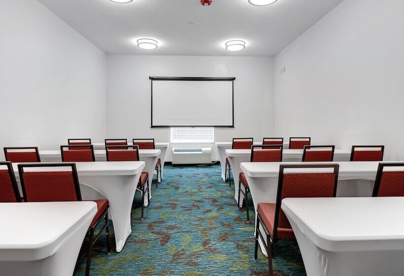 هتل Candlewood Suites Waco, An Ihg