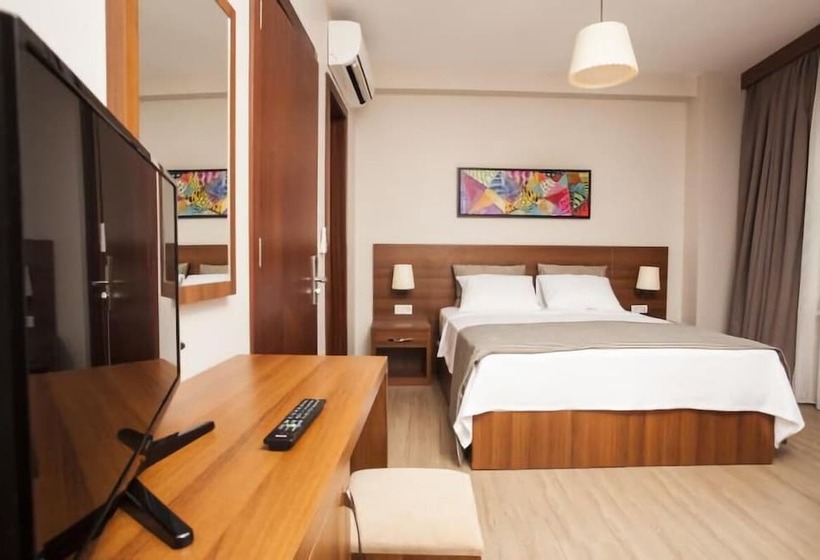 Fotos del hotel Cordis:  7