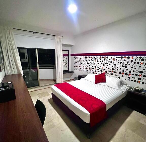 هتل Ingenio Reina Isabel