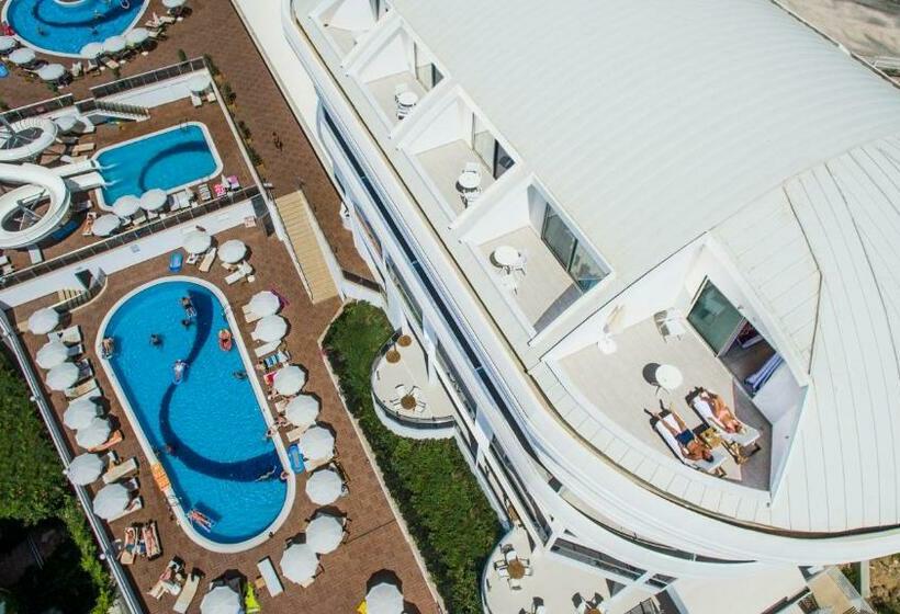 هتل Laguna Beach Alya Resort & Spa   All Inclusive
