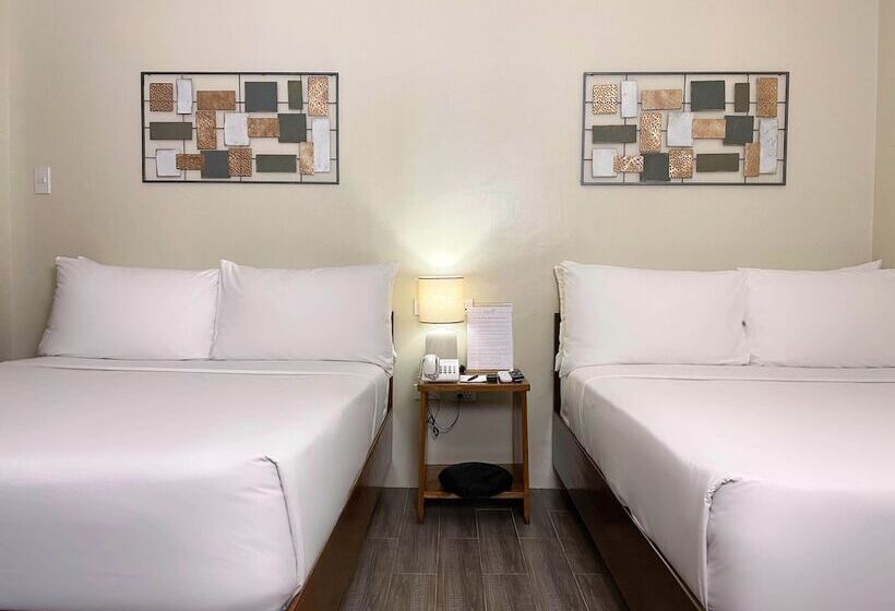 Hotel Serene La Playa Boracay