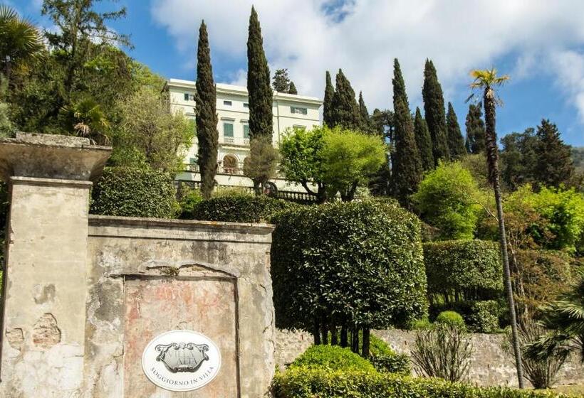 هتل Villa Alta   Residenza D Epoca Con Piscina