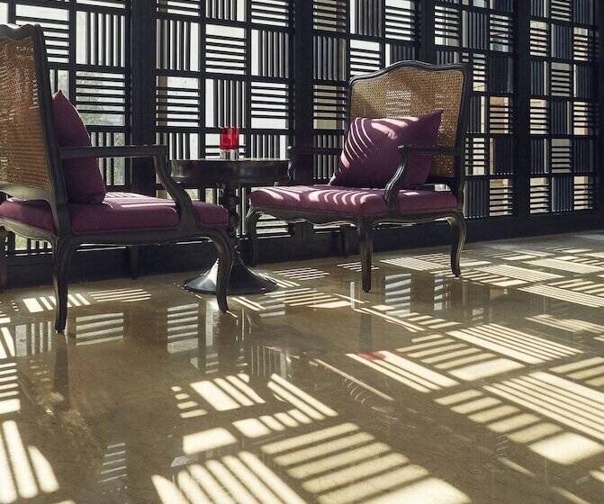 هتل Vivanta Guwahati