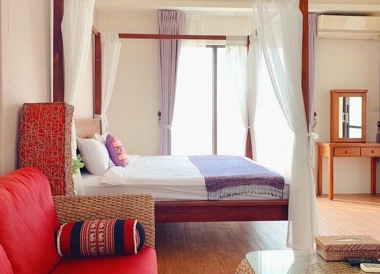 تختخواب و صبحانه Ibali Hostel