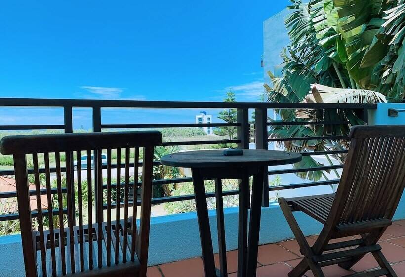 تختخواب و صبحانه Ibali Hostel