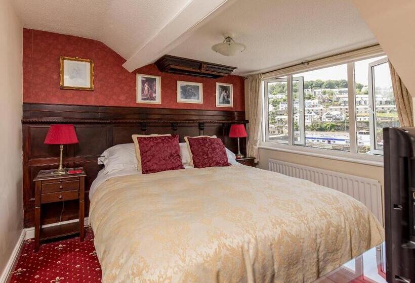 بنسيون Dolphin Guest House