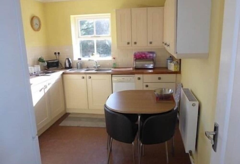 بنسيون The Georgian Guesthouse