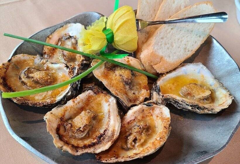 Silver Slipper Casino & Hotel   Adults Only