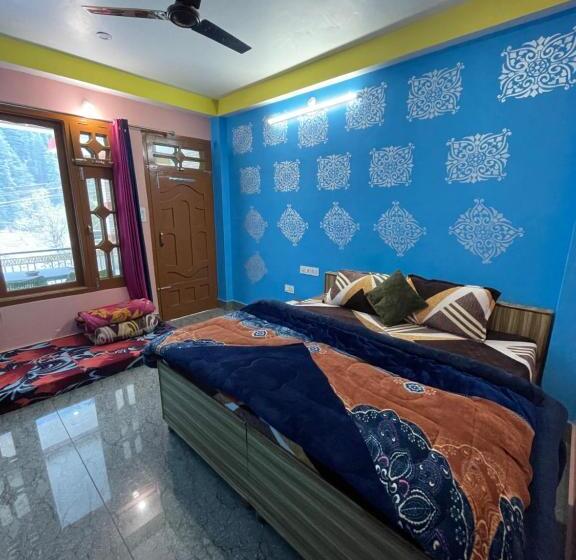 فندق صغير Chojh Inn Guest House