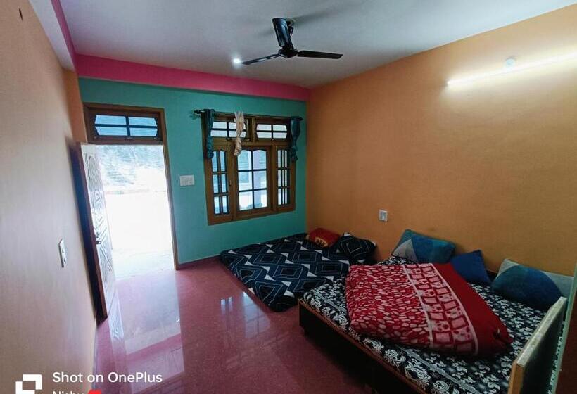 فندق صغير Chojh Inn Guest House