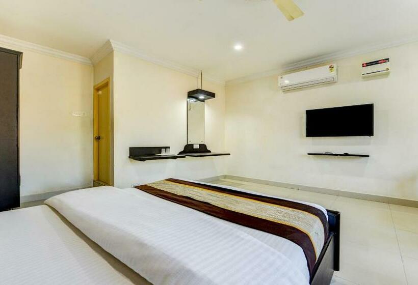 هاستل Salbala Residency